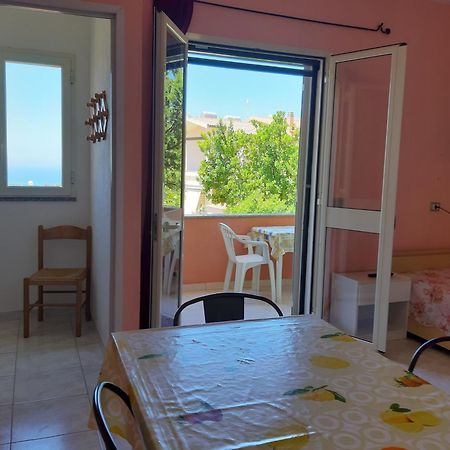 Casa Vacanze "La Caldosa" Badesi Phòng bức ảnh