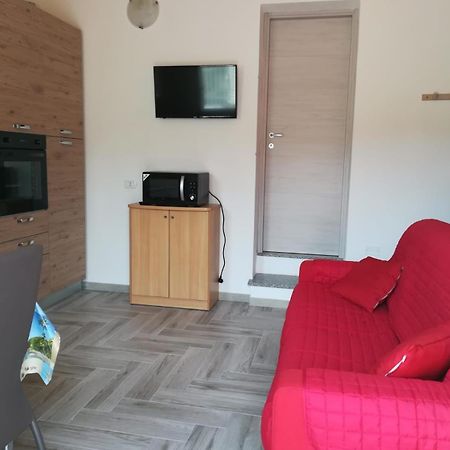 Casa Vacanze "La Caldosa" Badesi Ngoại thất bức ảnh
