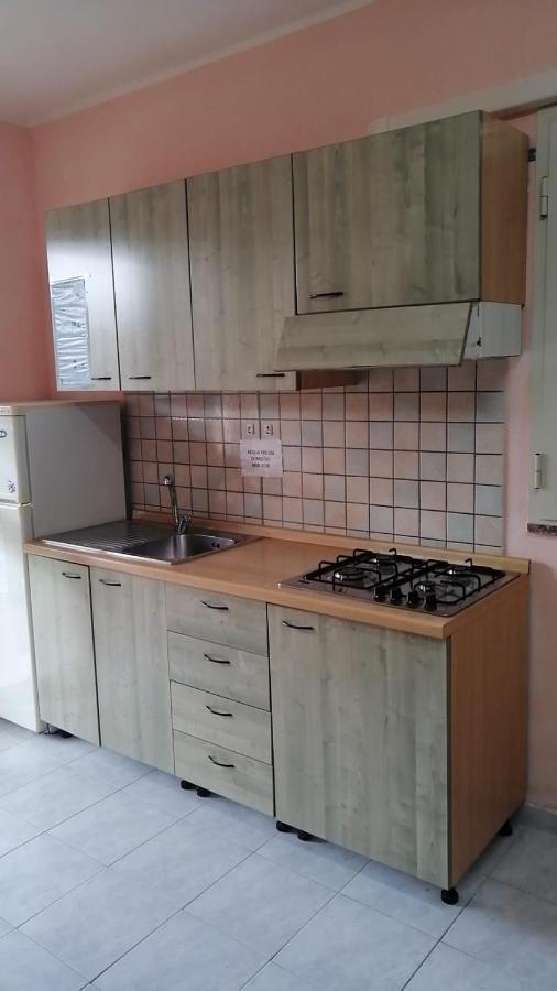 Casa Vacanze "La Caldosa" Badesi Ngoại thất bức ảnh