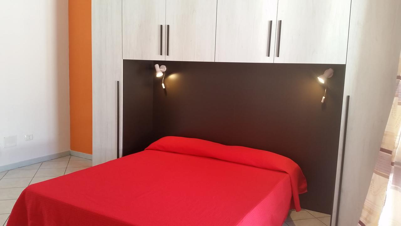 Casa Vacanze "La Caldosa" Badesi Ngoại thất bức ảnh
