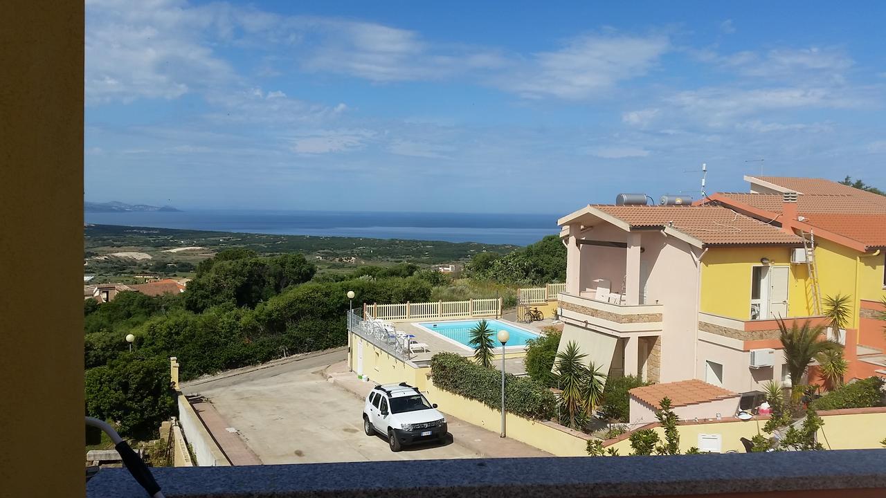Casa Vacanze "La Caldosa" Badesi Ngoại thất bức ảnh