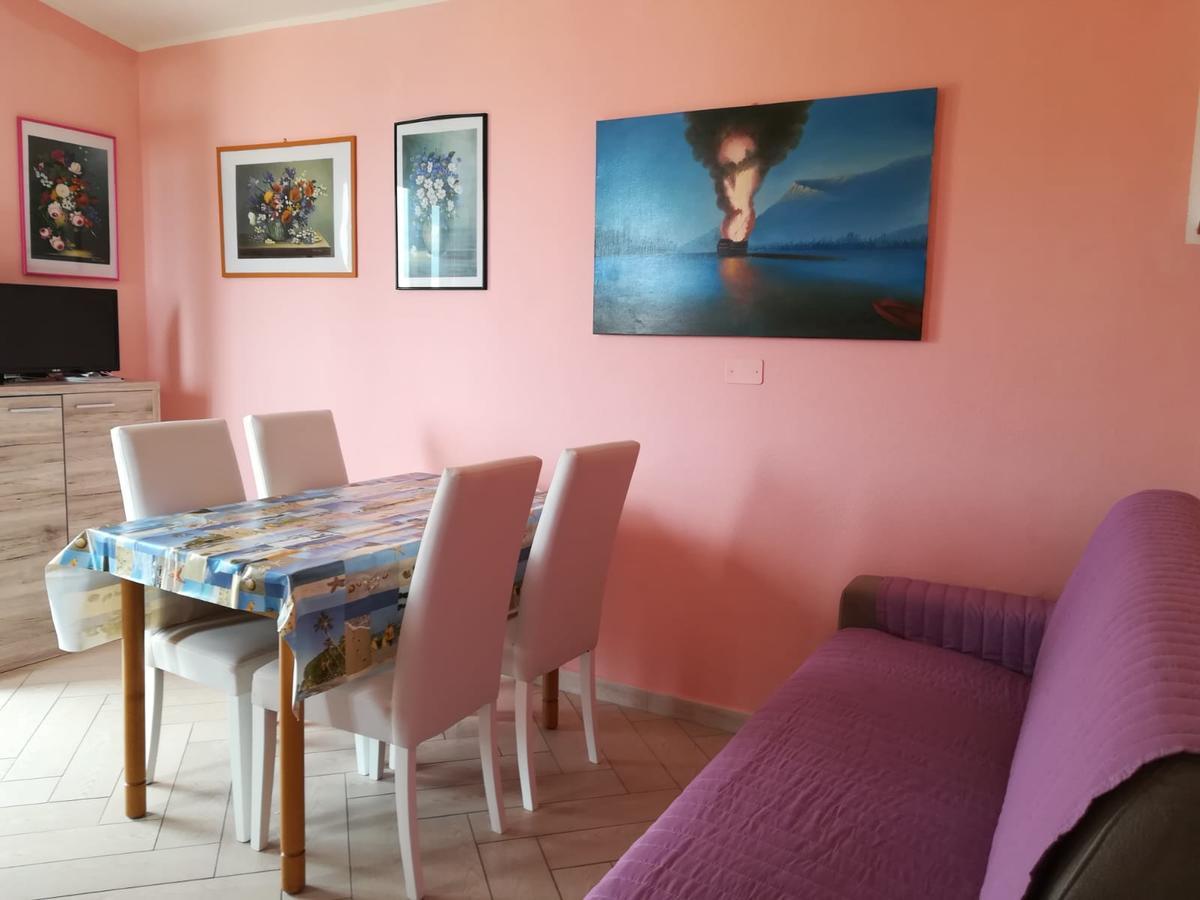 Casa Vacanze "La Caldosa" Badesi Ngoại thất bức ảnh