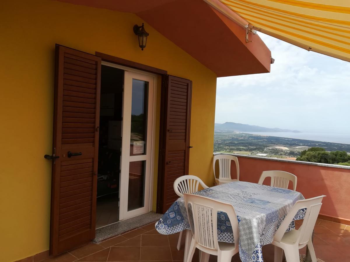 Casa Vacanze "La Caldosa" Badesi Ngoại thất bức ảnh
