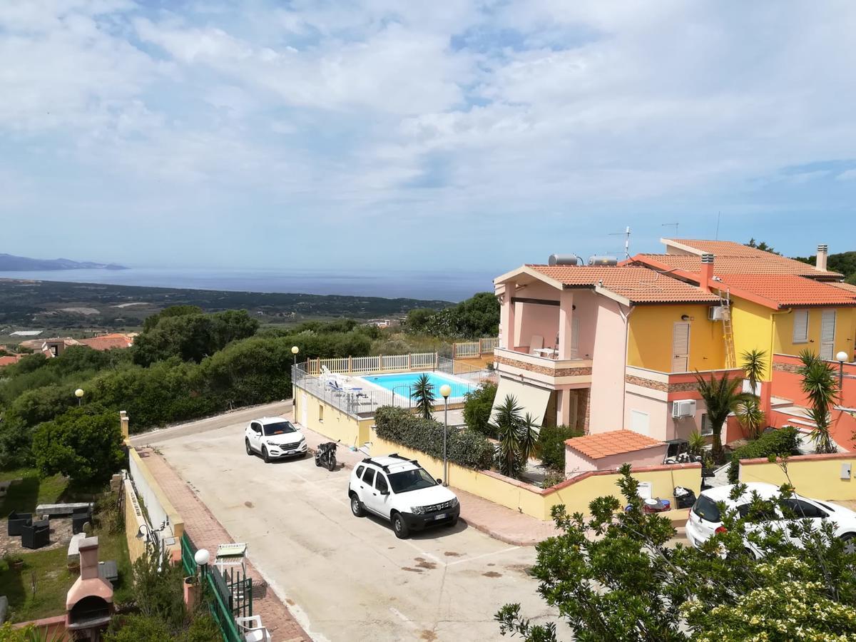 Casa Vacanze "La Caldosa" Badesi Ngoại thất bức ảnh